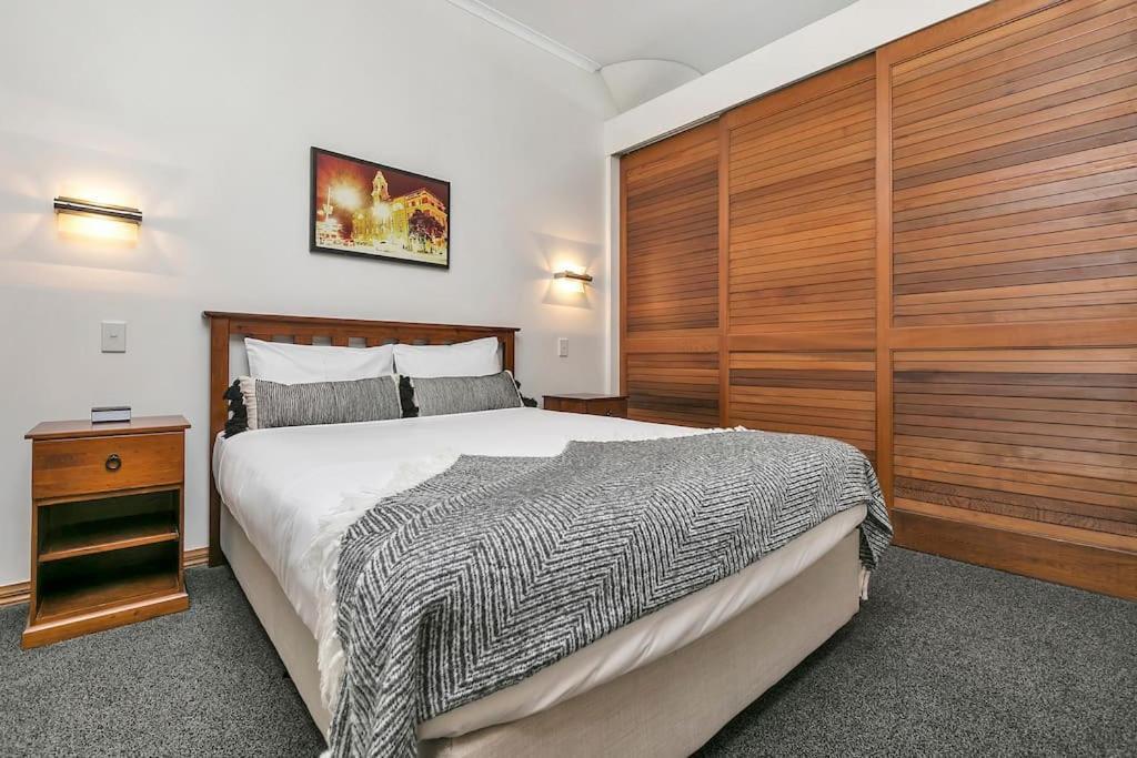 Spacious One Bedroom Apartment On Princes Wharf Auckland Eksteriør bilde
